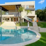 casa-de-luxo-em-goiania-por-r$-24-milhoes:-corretora-revela-se-ja-surgiram-interessados