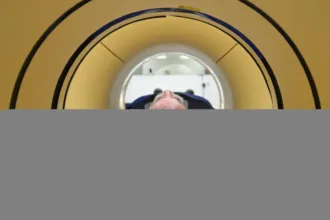 alzheimer-e-a-segunda-doenca-mais-temida-pelos-brasileiros,-atras-apenas-do-cancer