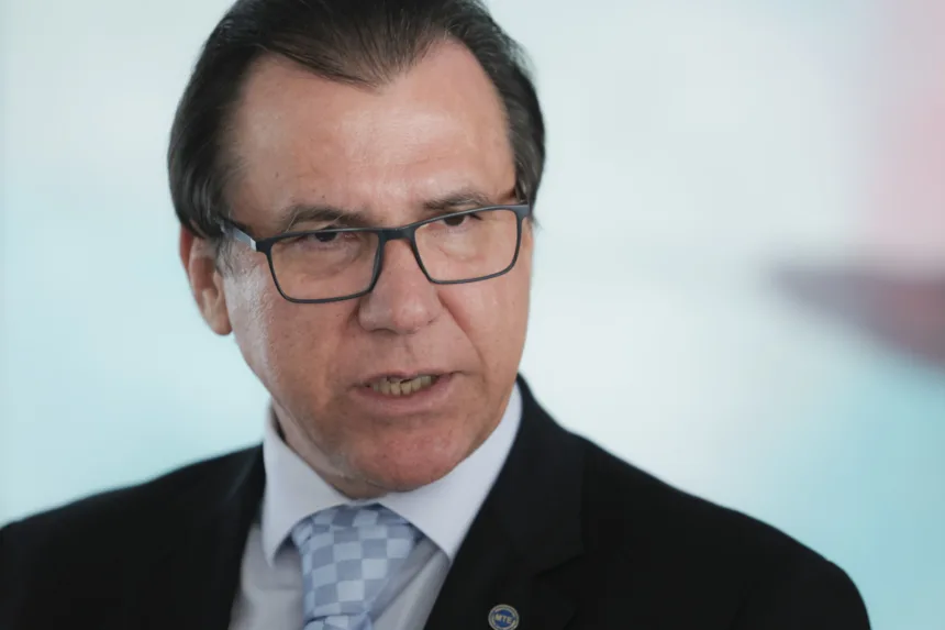 debate-sobre-fim-da-escala-6×1-comeca-na-ccj-da-camara-nesta-terca