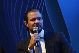 comissao-do-senado-cancela-audiencia-que-ouviria-vorcaro-nesta-terca