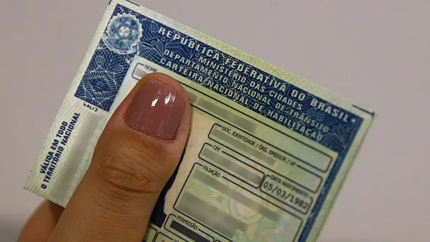 empresas-sao-condenadas-por-nao-respeitarem-nome-social-de-trabalhadora-trans-em-goiania