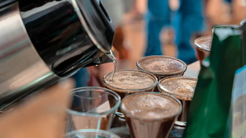 bares-e-restaurantes-em-goiania-podem-ser-obrigados-a-ter-cafe-amargo-para-clientes