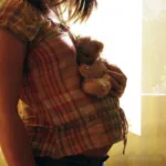 go:-padrasto-e-condenado-a-4-anos-de-prisao-por-abusar-da-enteada-e-tentar-provocar-aborto