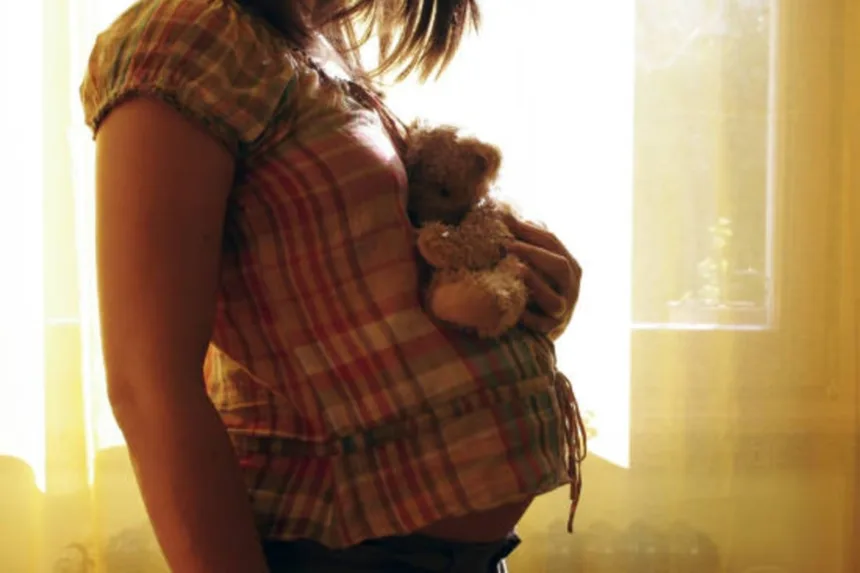 go:-padrasto-e-condenado-a-4-anos-de-prisao-por-abusar-da-enteada-e-tentar-provocar-aborto