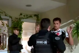 vereador-salvino-oliveira-e-preso-suspeito-de-negociar-com-traficante-doca,-do-cv,-autorizacao-para-campanha-eleitoral-na-gardenia-azul-–-o-globo