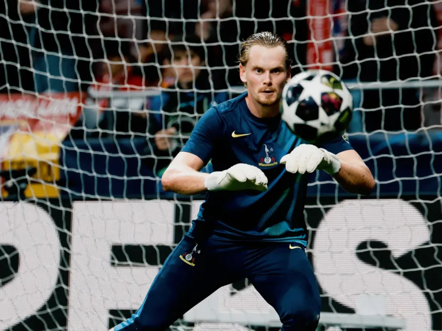 apos-falhar-duas-vezes-em-15-minutos-na-champions,-goleiro-se-pronuncia:-“do-sonho-ao-pesadelo”