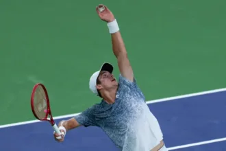 apos-eliminacao-em-indian-wells,-joao-fonseca-se-prepara-para-o-masters-1000-de-miami,-a-partir-do-dia-18