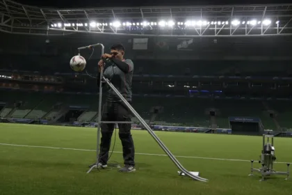 fifa-aprova-novo-gramado-sintetico-e-palmeiras-pode-voltar-a-mandar-jogos-no-allianz-parque