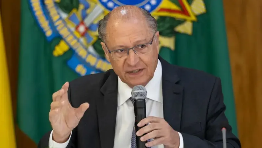 geraldo-alckmin-participa-de-debate-sobre-reforma-tributaria-em-goiania