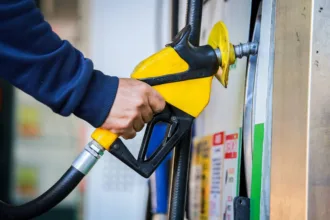 buscas-por-“gasolina”-disparam-no-google-e-indicam-medo-de-falta