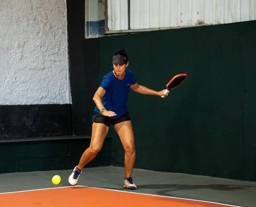 goiania-recebe-oficina-de-pickleball-com-ex-tenista-joana-cortez