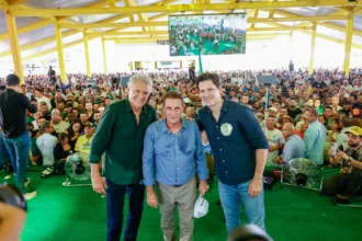 “daniel-vilela-e-a-nossa-esperanca-de-continuidade”,-diz-vanderlan-ao-celebrar-mandato-de-caiado