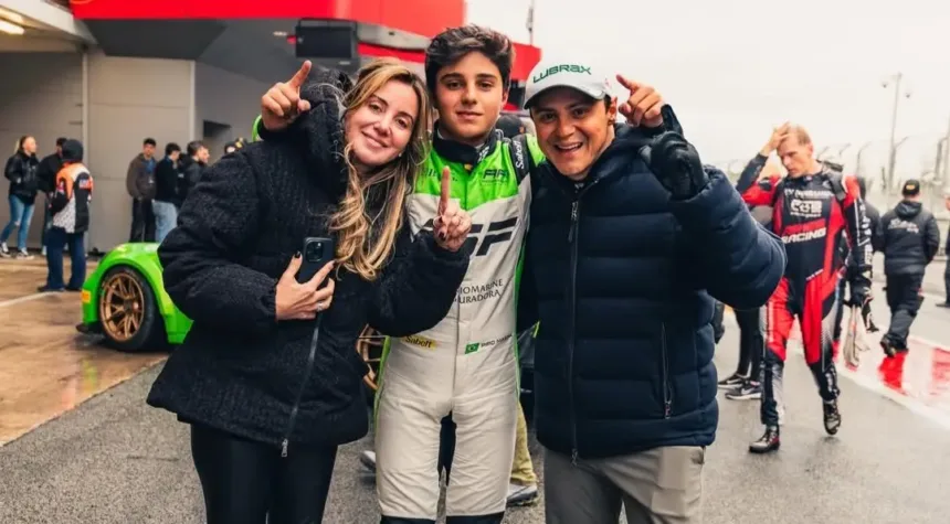 pai-e-filho:-felipe-massa-e-pipo-vao-dividir-o-cockpit-pela-primeira-vez