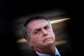 bolsonaro-teve-piora-em-quadro-inflamatorio-e-ampliou-uso-de-antibioticos