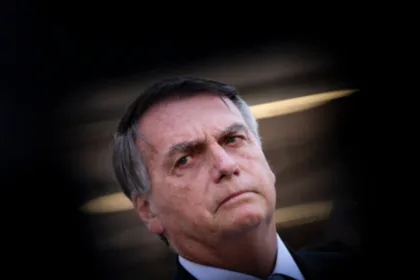 bolsonaro-teve-piora-em-quadro-inflamatorio-e-ampliou-uso-de-antibioticos