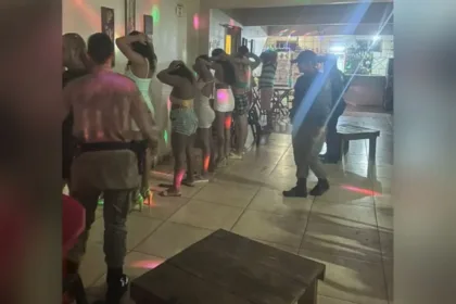 policia-fecha-prostibulo-em-serranopolis-e-prende-casal-suspeito-de-aliciar-mulheres