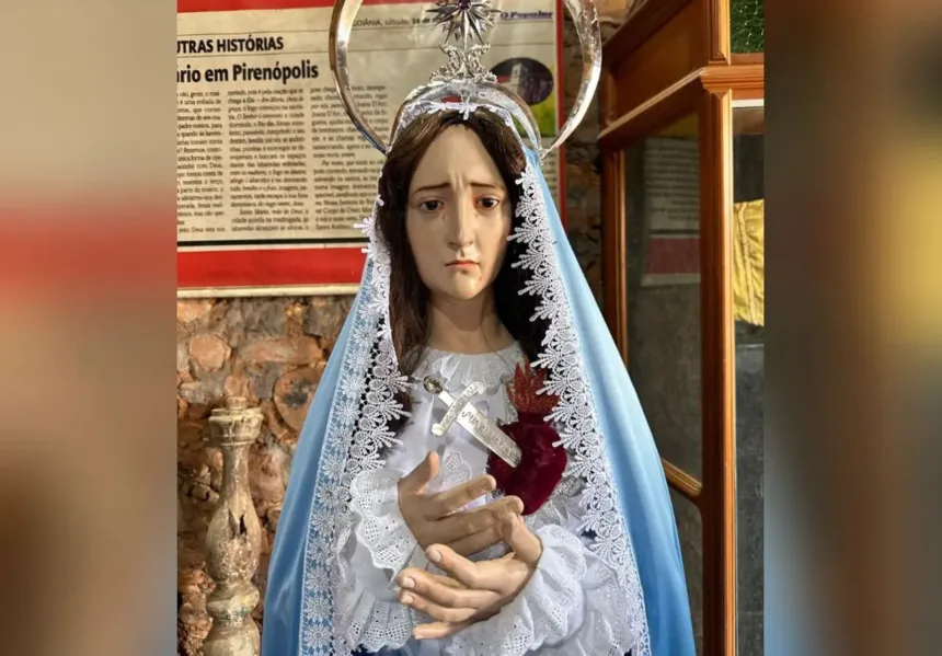 imagem-de-nossa-senhora-passa-por-restauracao-apos-ser-descaracterizada-em-pirenopolis 