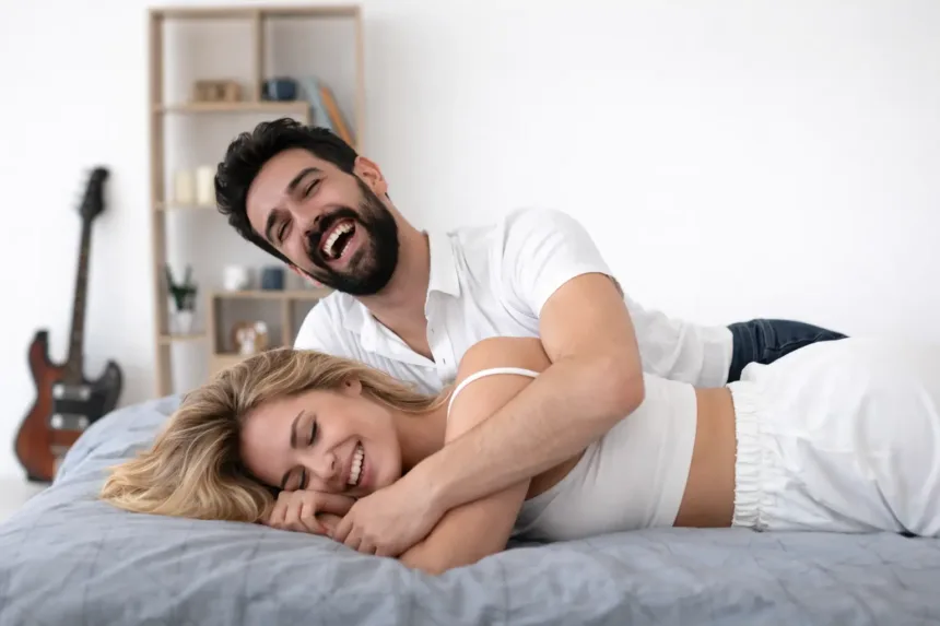 sexo-entre-amigos-fortalece-vinculos?-69%-das-mulheres-e-47%-dos-homens-afirmam-ja-ter-feito