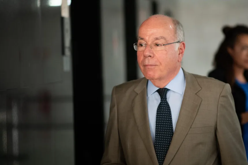 mauro-vieira-desmente-acusacoes-dos-eua-sobre-bases-da-china-no-brasil