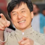 jackie-chan-diz-que-nao-deixara-fortuna-ao-filho-e-ira-destinar-patrimonio-a-caridade
