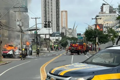 ambulancia-que-pegou-fogo-em-goiania-transportava-crianca-cadeirante-para-hospital