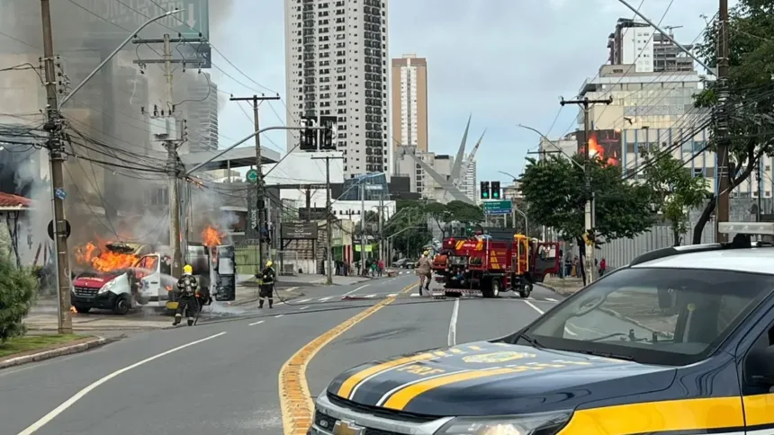ambulancia-que-pegou-fogo-em-goiania-transportava-crianca-cadeirante-para-hospital