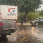 mulher-e-encontrada-sem-vida-e-enrolada-no-lencol-em-goiania