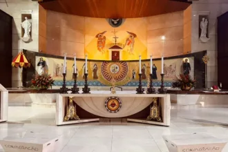 motogp:-basilica-sagrada-familia-tera-missas-em-espanhol-para-atender-turistas-em-goiania