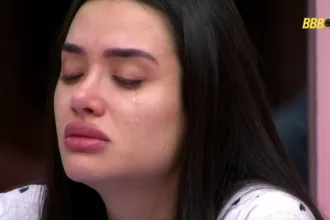 bbb-26:-apos-beijo-em-jonas,-jordana-revela-se-ja-fez-plastica-na-boca;-veja-antes-e-depois