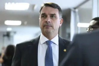 flavio-afirma-que-conducao-da-economia-em-um-governo-seu-sera-parecida-com-a-do-pai