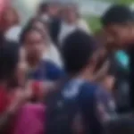 passageiro-e-ferido-com-golpes-de-tesoura-dentro-de-onibus-da-linha-009-em-goiania;-video