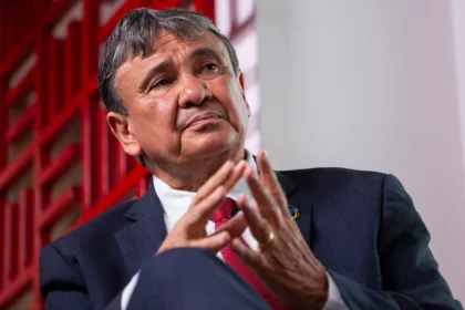 lula-escala-ministro-para-participar-da-coordenacao-de-campanha