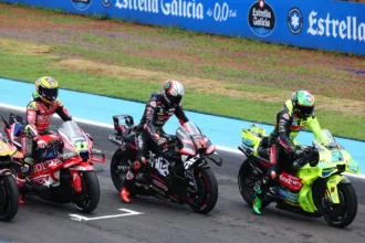 primeiro-dia-de-treinos-livres-em-goiania-e-marcado-por-pista-molhada-e-queda-do-brasileiro-diogo-moreira