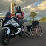 motogp:-cadeirante-viaja-860-km-de-moto-para-ver-idolo-marc-marquez-e-corrida-em-goiania