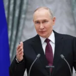 putin-afaga-lider-supremo-do-ira,-cacado-por-trump,-e-avisa-o-mundo:-‘parceria-leal-e-confiavel’-–-r7