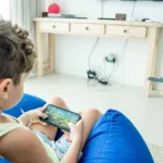 autoplay-e-feed-infinito:-o-que-o-eca-digital-proibe-e-por-que-–-cnn-brasil