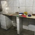 lanchonete-de-posto-e-interditada-apos-flagrante-de-sujeira-na-bahia