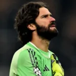 alisson-se-pronuncia-apos-corte-da-selecao-por-lesao:-‘fora-por-um-tempo’