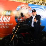 mabel-gasta-ingles-em-video-para-o-publico-do-motogp-goiania;-assista