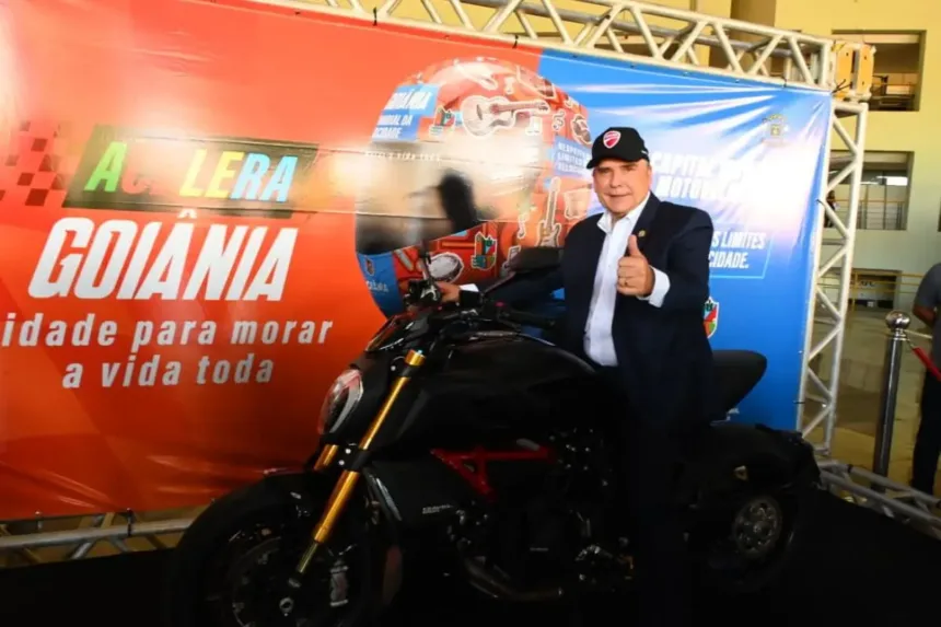 mabel-gasta-ingles-em-video-para-o-publico-do-motogp-goiania;-assista