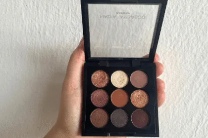 testamos-a-famosa-paleta-de-sombras-da-oceane:-‘muito-brilho-e-pigmentacao’-–-uol