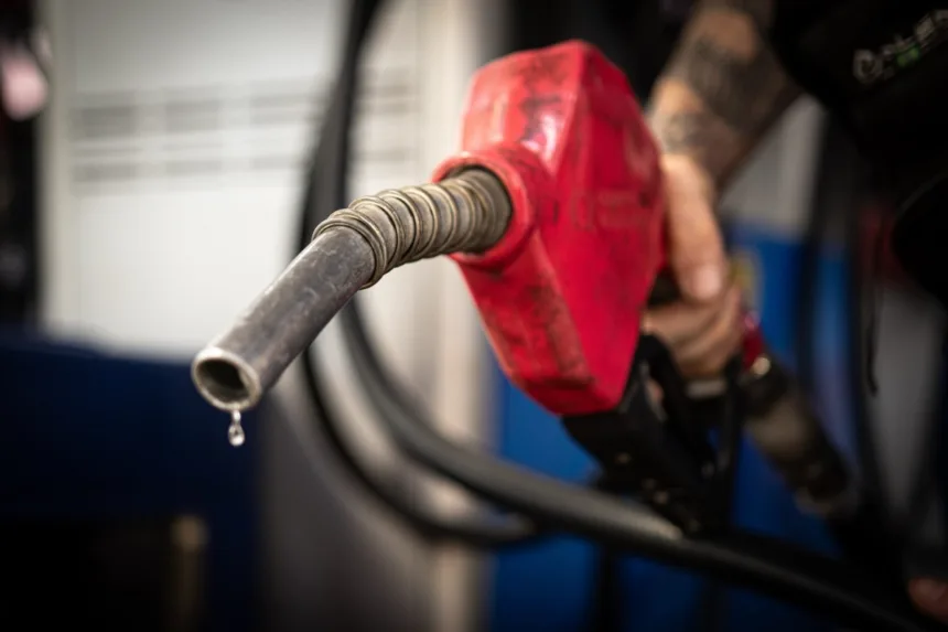 combustiveis:-como-alta-e-especulacao-no-mercado-afetam-o-bolso