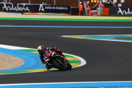 apos-37-anos,-goiania-vibra-com-retorno-da-motogp-e-vitoria-do-italiano-marco-bezzecchi