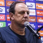 rogerio-ceni-‘pega-ar’-apos-pergunta-sobre-penalti-perdido-por-luciano-juba:-“uma-merd4”-–-bnews