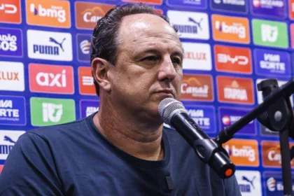 rogerio-ceni-‘pega-ar’-apos-pergunta-sobre-penalti-perdido-por-luciano-juba:-“uma-merd4”-–-bnews