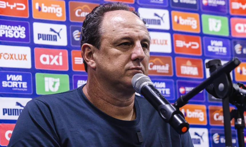 rogerio-ceni-‘pega-ar’-apos-pergunta-sobre-penalti-perdido-por-luciano-juba:-“uma-merd4”-–-bnews