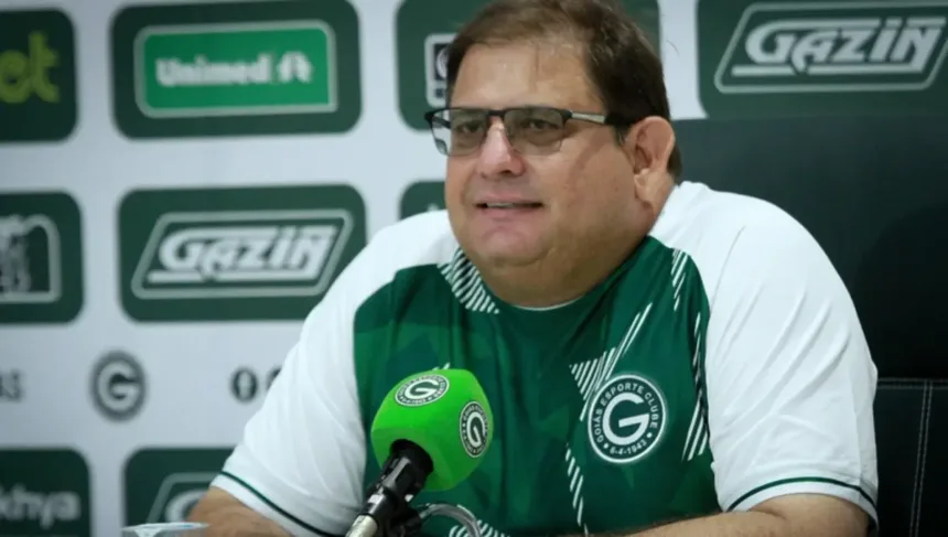 novo-tecnico-do-vila-nova-ja-trabalhou-no-goias-e-esteve-envolvido-em-polemica-sobre-“gordofobia”