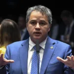 efraim-filho-se-filia-ao-pl-em-busca-do-governo-da-paraiba