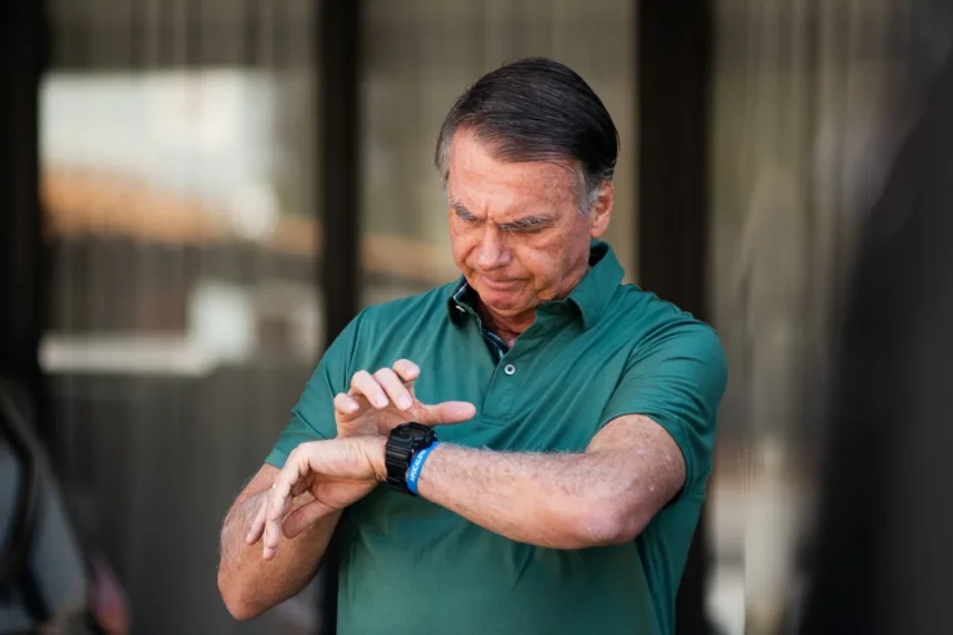 bolsonaro-segue-em-tratamento-e-sem-previsao-de-alta,-diz-boletim