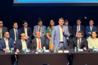 pr:-moro-se-filia-ao-pl-de-olho-no-governo;-dallagnol-disputa-senado